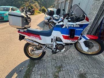 AFRICA TWIN 650