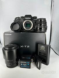 Fujifilm X-T2 con obiettivi e acc. /kit o separati