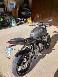 Yamaha mt-07 A2