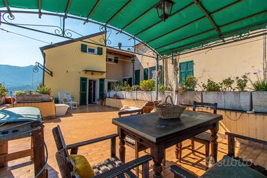 Casa indipendente condizioni eccellenti