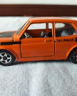 Mebetoys a 54 fiat 127 1.43