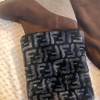 Tres joli bottes fendi