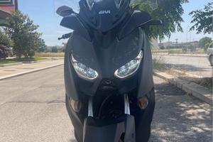 X-MAX TECH PARI A NUOVO