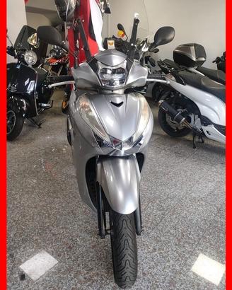 HONDA SH 300 #GARANZIA#RATE NO BUSTA#PERMUTE#Euro4