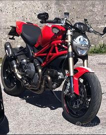 Ducati Monster 1100 - 2012