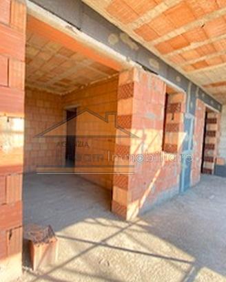 Appartamento N.C. con box in Via M.D.Grazie