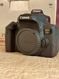 Reflex canon eos 750D con scatola perfetta