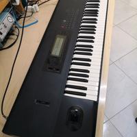KORG T3 workstation 