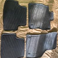 Tappetini gomma originali Volkswagen Golf 8