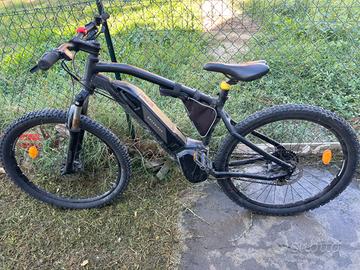 Bicicletta elettrica rockrider