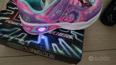 Scarpe skechers a strappi con luci slip on