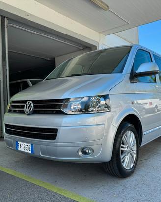 Volkswagen Multivan T5 2.0TD HIGHLINE 140cv DSG 7P