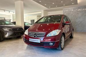 Mercedes-Benz A 160 CDI AUTOMATICA di Unico Propri