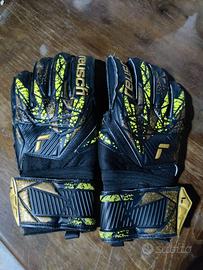 Guanti Reusch da portiere con stecche