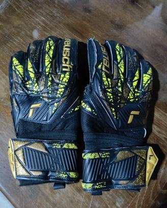 Guanti Reusch da portiere con stecche