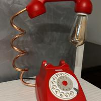 Lampada telefono rossa