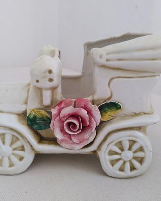 Piccola carrozza portafiori in ceramica di Bassano
