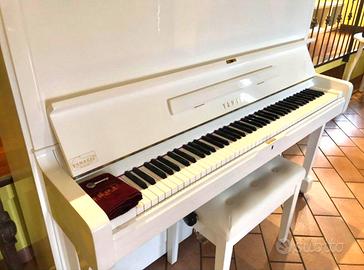Pianoforte Yamaha U1