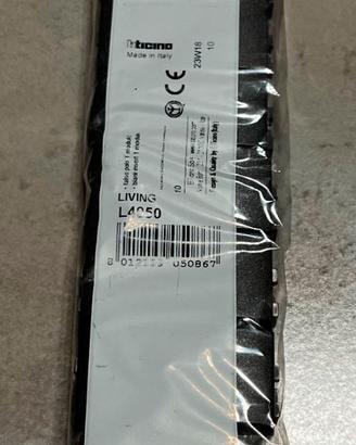 L4950 - bTicino  falso polo 1 modulo
