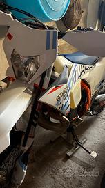 Ktm 300 six days tbi