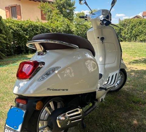 Piaggio Vespa 50 Primavera - 2023