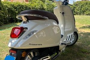 Piaggio Vespa 50 Primavera - 2023