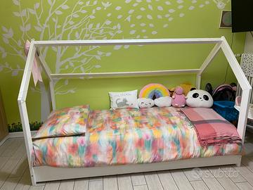 Letto Montessoriano a capanna.