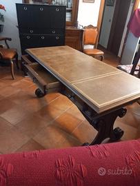 scrivania antica in legno