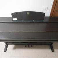 Pianoforte YAMAHA CVP-403