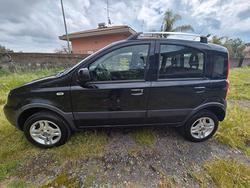 Fiat Panda 1.3 MJT 16V DPF 4x4 Climbing