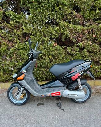 Aprilia SR 50 Replica Max Biaggi