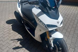 Wottan Motor Storm-R 300 - 2024