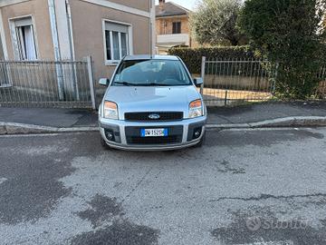 Ford Fusion 1.4 16V 5p. Titanium