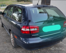 Volvo v 40