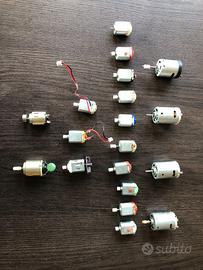 Lotto 19 motorini dc dc 5Vdc, 7Vdc, 24Vdc funziona