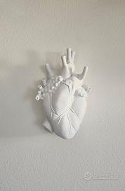 Decorazione da Parete Cuore Anatomico Simil Gesso