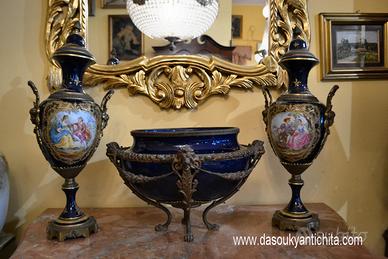 Centrotavola in porcellana  stile Napoleone III