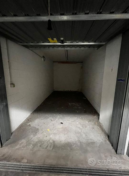 Subito Bologna Castiglione Box/Posto auto Bologna [MASINI