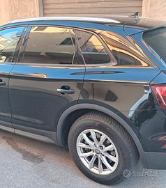 Audi Q5 40 Tdi 204cv diesel ibrida 