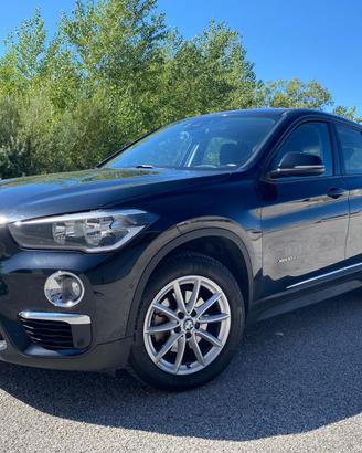 BMW   X1   X DRIVE  ( 4x4 / trazione integrale)