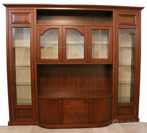 Parete soggiorno in stile classico noce