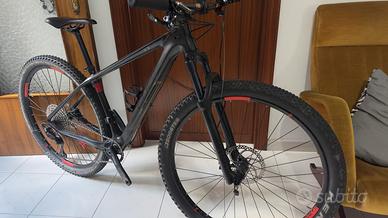 bici cube reation 29 carbono