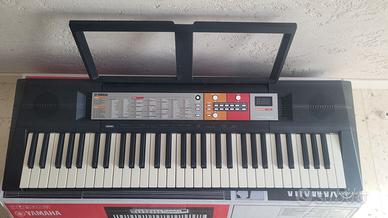 Tastiera Yamaha PSR F50