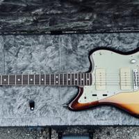 Chitarra FENDER American Ultra Jazzmaster