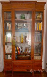 Vetrina  Libreria in Stile Liberty restaurata