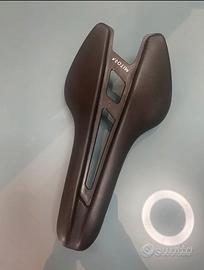 sella Velomann Mitora carbon