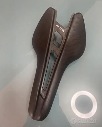 sella Velomann Mitora carbon