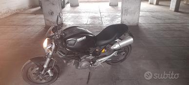  ducati monster 696
