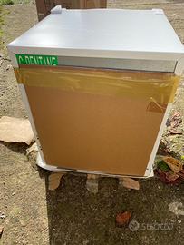 Frigo piccolo