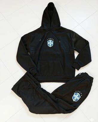 Tuta nera Brasile M Mai usata